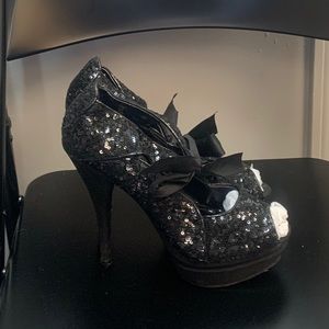 Black sequin peep toe heel